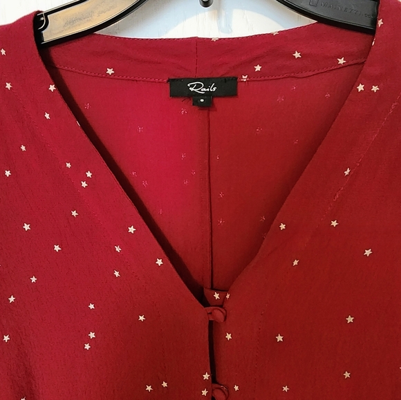 Rails | Sloane Rouge Star Print Blouse - Picture 3 of 5